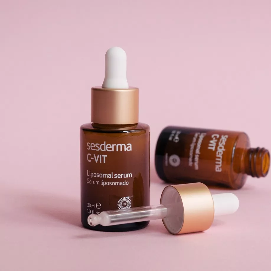 LOOP Fashion - Foundation Cosmetics